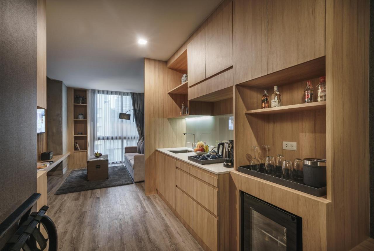 מלון בנגקוק Tastoria Collection Sukhumvit מראה חיצוני תמונה A kitchen in a serviced apartment in Singapore